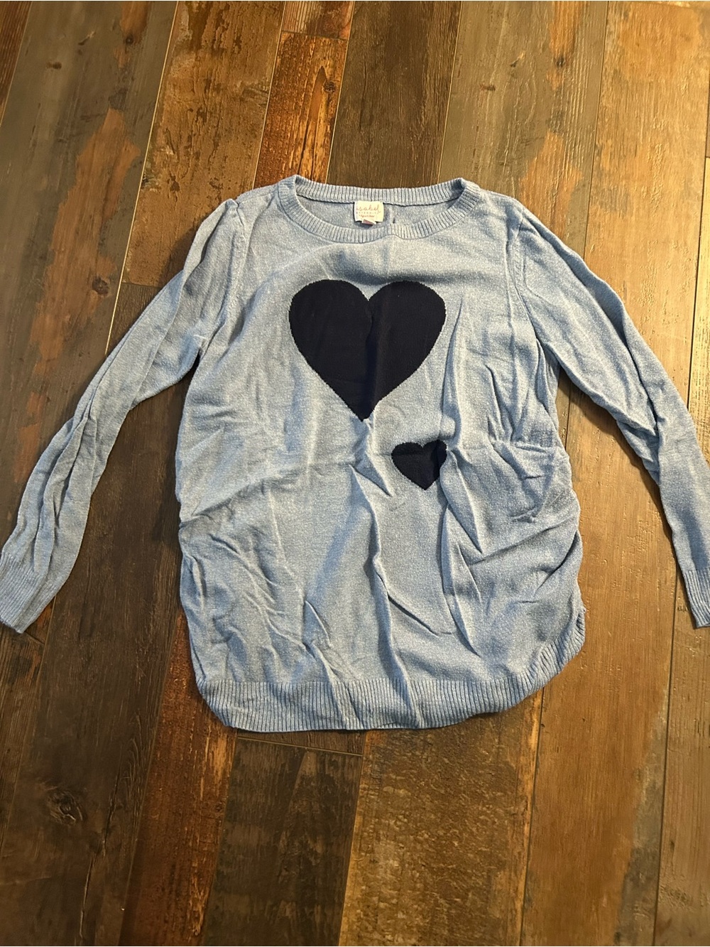 Long sleeve maternity top. Size XL.